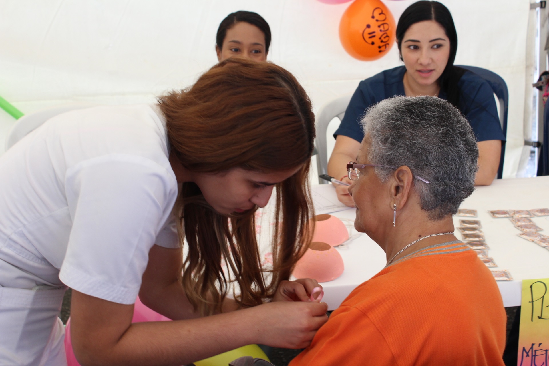 Una visión desde la enfermería EL CUIDADO DE LA SALUD COMO ACTIVIDAD ...